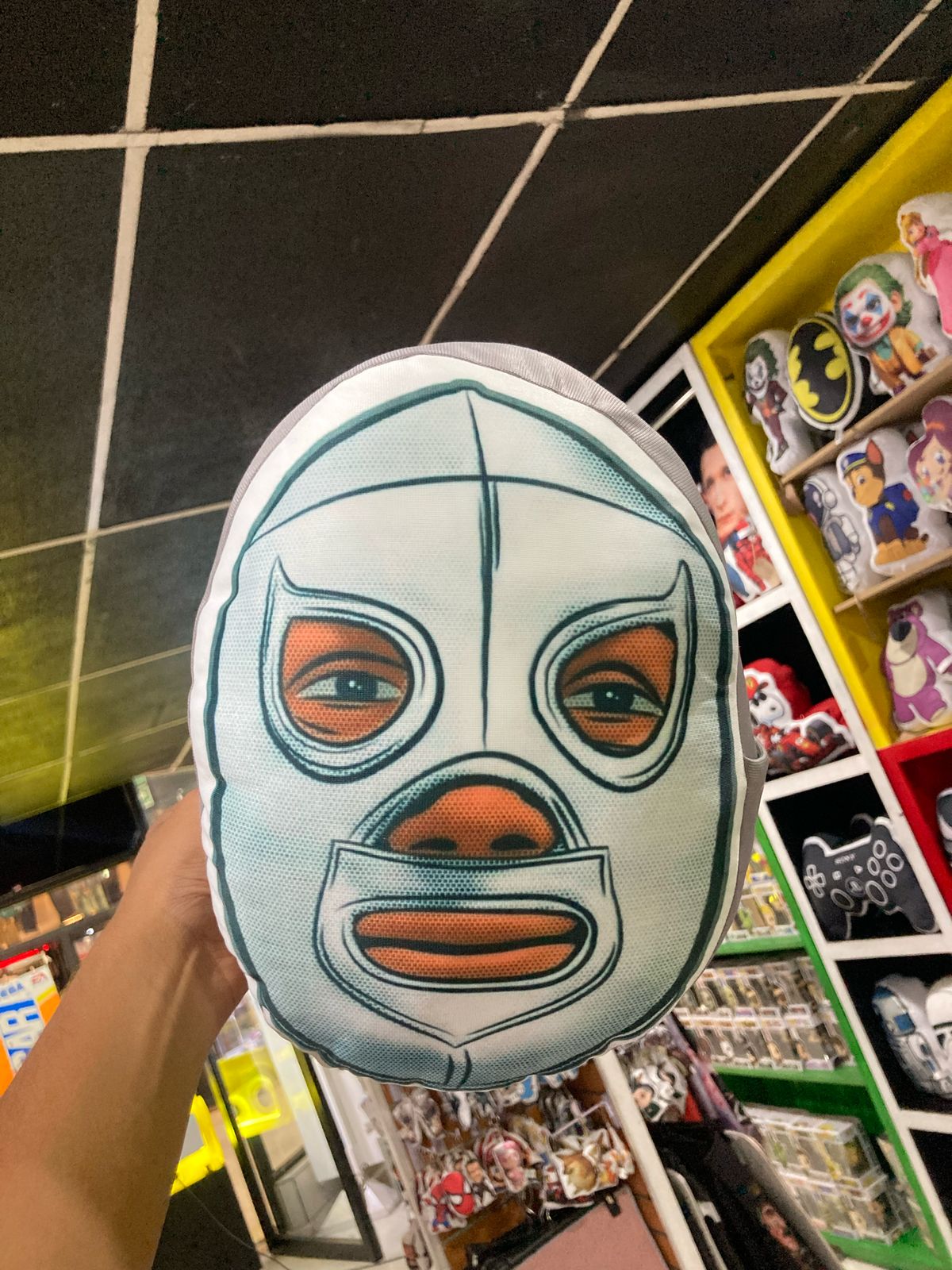 Almohada Cara El Santo