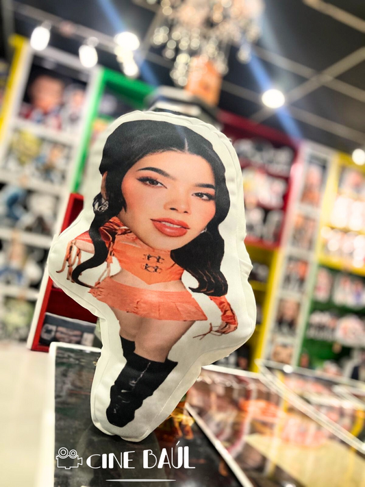 Almohada Kenia OS famossita