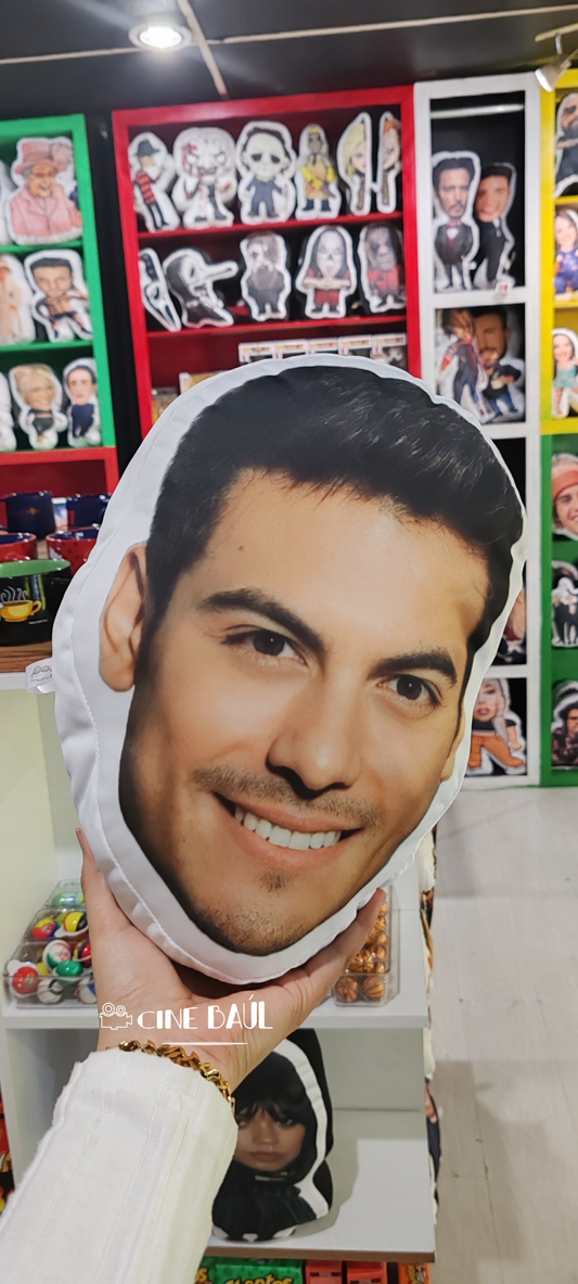 Almohada Cara Carlos Rivera