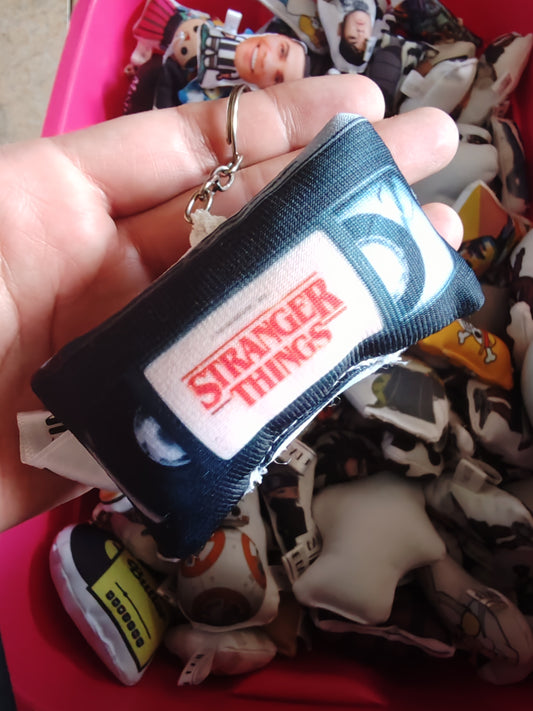 Llavero Cassette Stranger Things