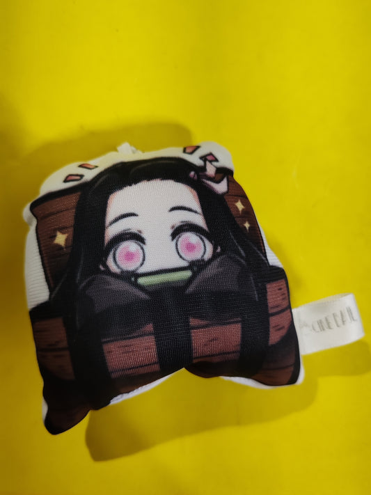 Llavero Nezuko Caja