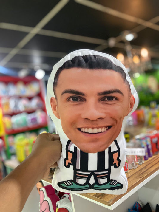 Almohada CR7 Famossito 001